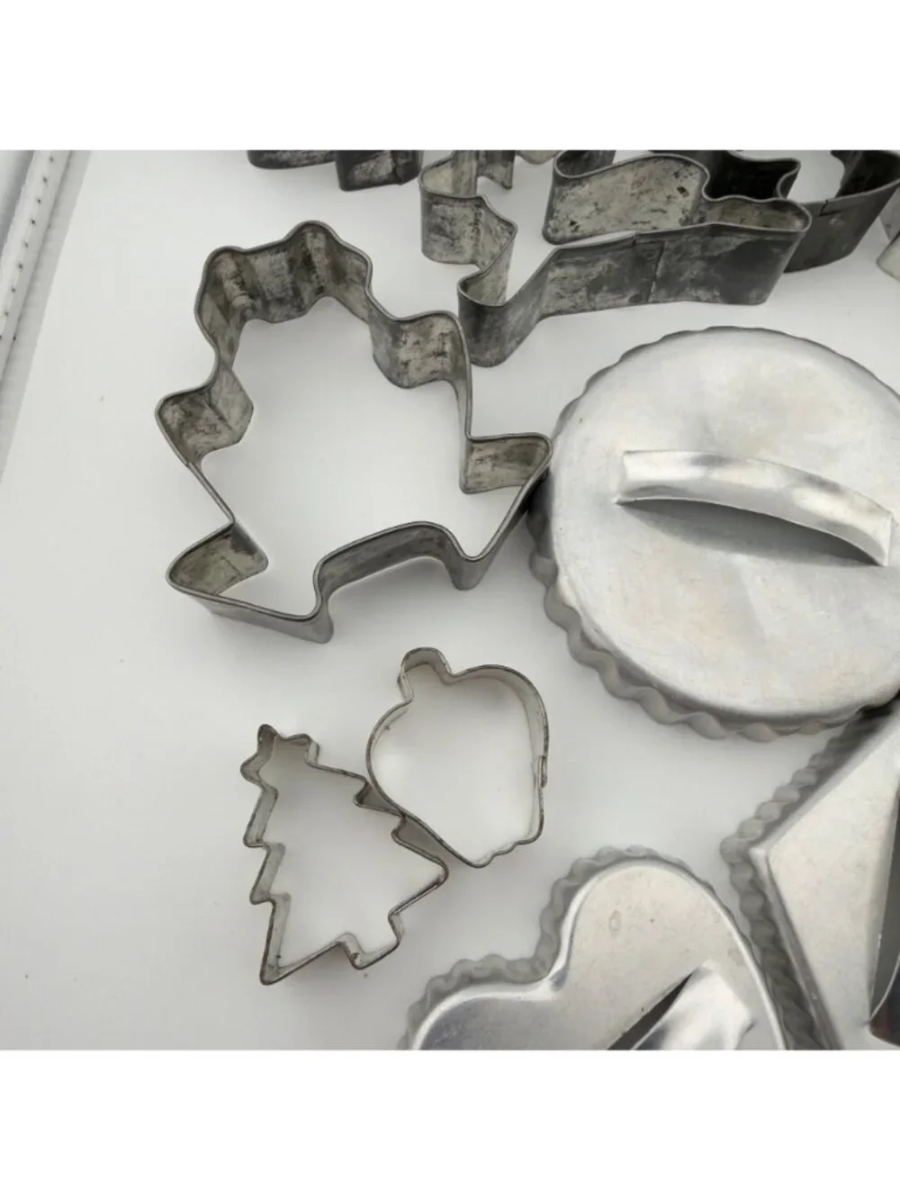 Vintage Aluminum Metal Cookie Cutters Lot of 18 Mix Holiday Handle Animals Heart